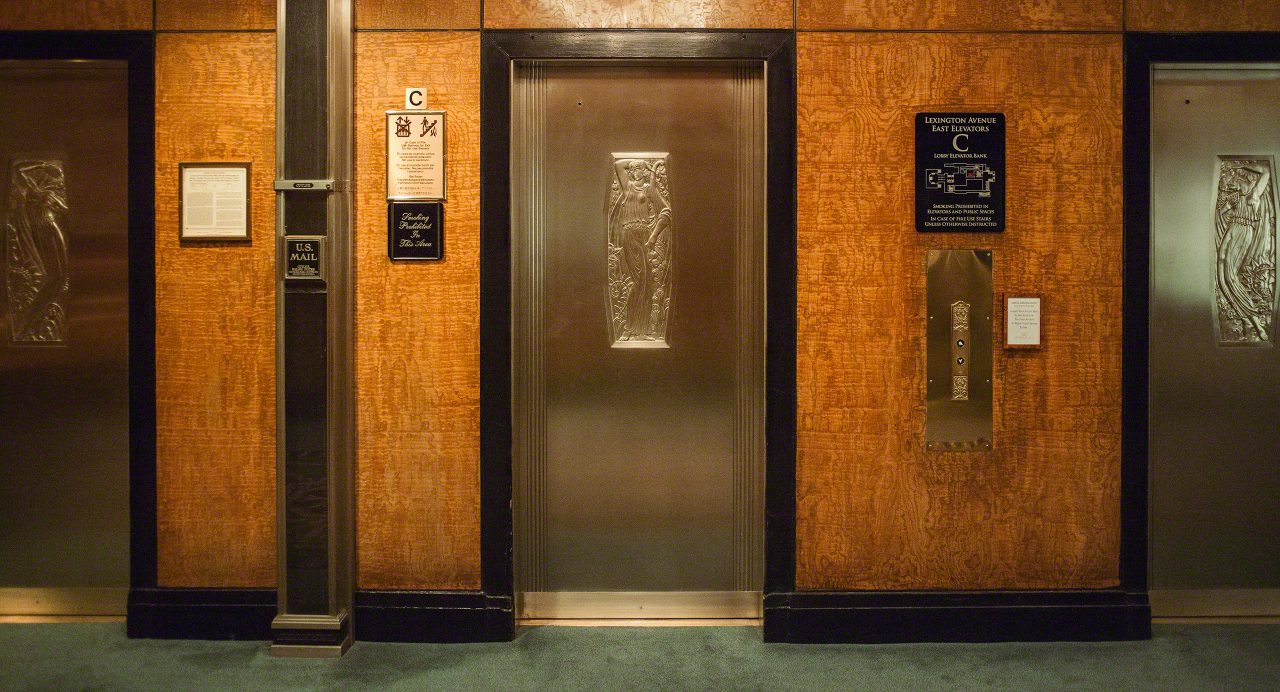 New York Waldorf Astoria Hotel © Mirco Seyfert