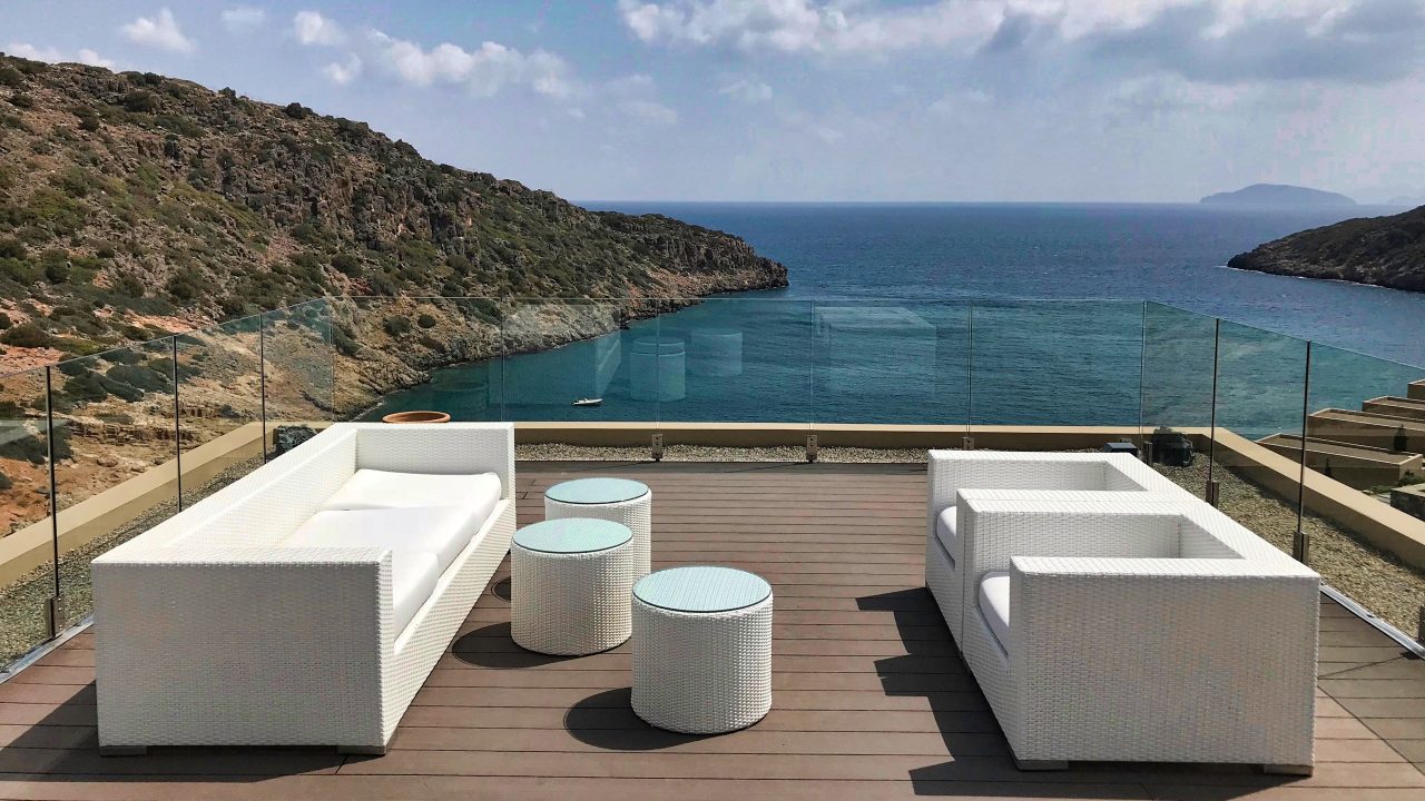 Hotel Daios Cove Kreta Empore mit Meerblick