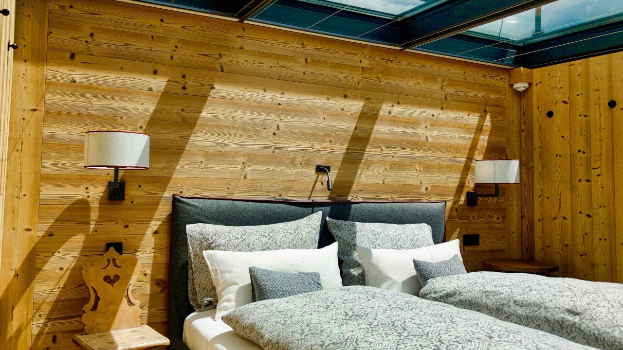Kitzbühel Lodge Schlafzimmer mit Glasdach