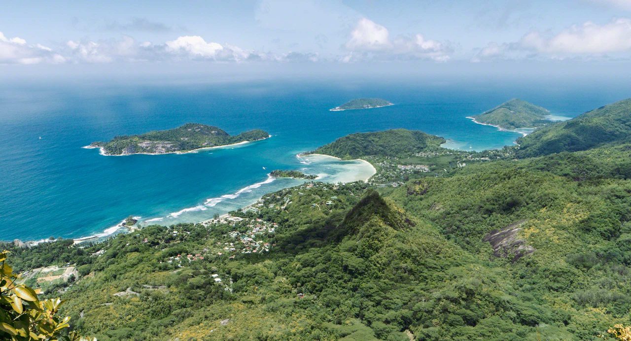Seychellen Inseln Thérèse und Port Glaud © Mirco Seyfert