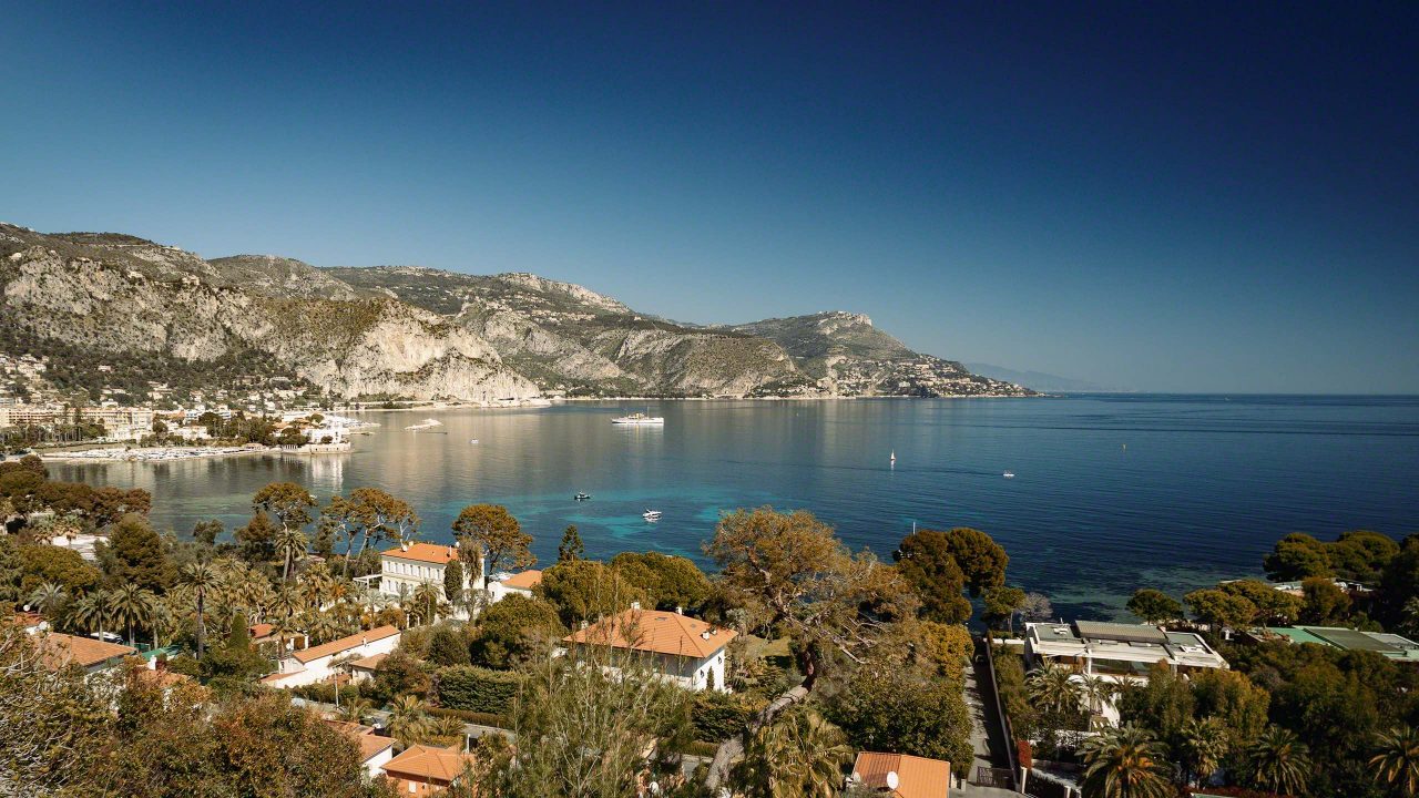 Idyllisch und ruhig, die Halbinsel Cap Ferrat ist übersät mit luxuriösen Villen ©Mirco Seyfert