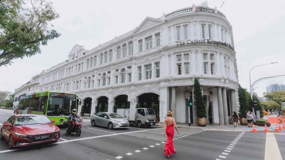 Singapur Reisetipps The Capitol Kempinski Hotel_Luxushotel von außen_Reisebloggerin Svemirka Seyfert