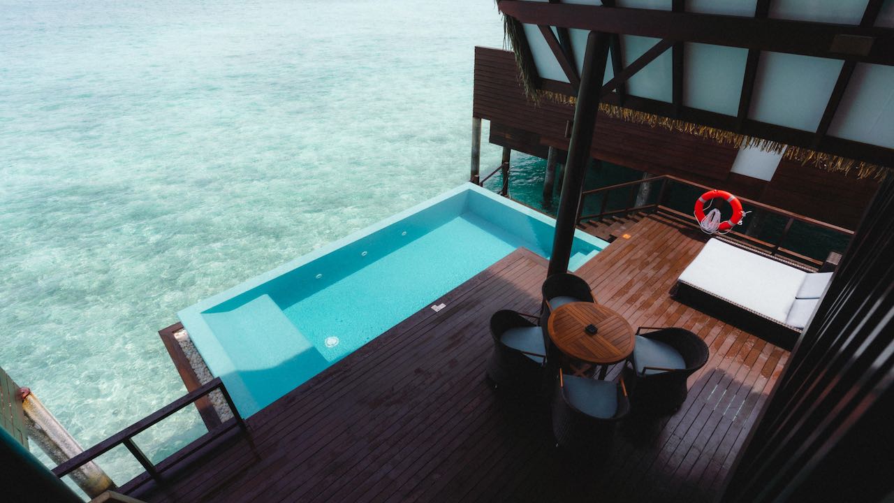 Heritance Aarah Maldives Malediven Reisetipps Wasservilla Ocean Suite Infinity Pool