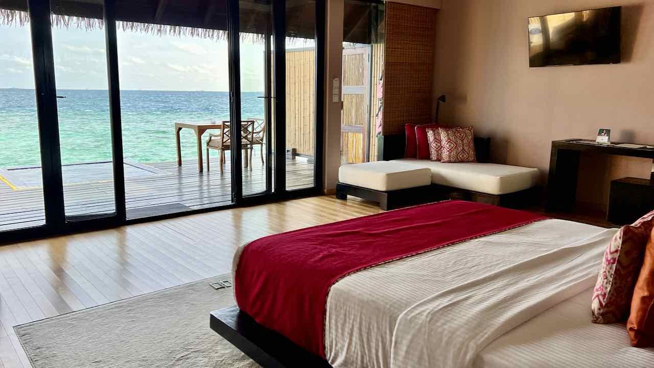 Adaaran Prestige Vadoo Maldives Malediven Reisetipps Wasservilla mit Meerblick