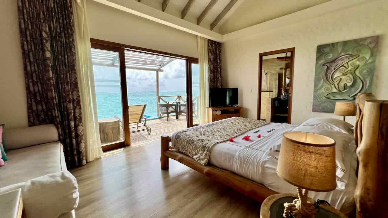 You & Me Maldives Malediven Reisetipps Wasservilla mit Ausblick