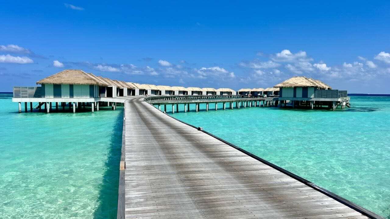 Noku Maldives Malediven Reisetipps Water Villas im Meer