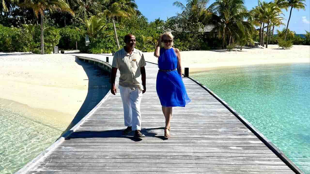 Kagi Maldives Malediven Reisetipps Hotel General Manager und Reisebloggerin Svemirka