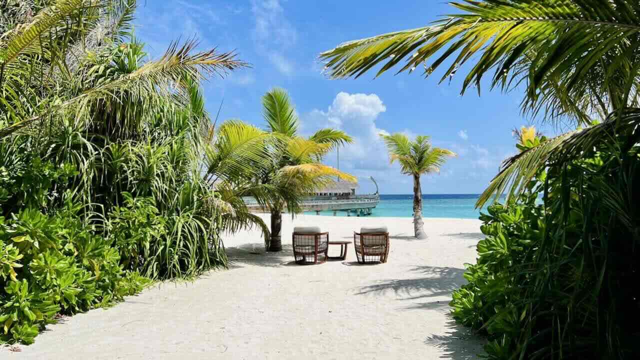 Milaidhoo Maldives Malediven Reisetipps Traumstrand