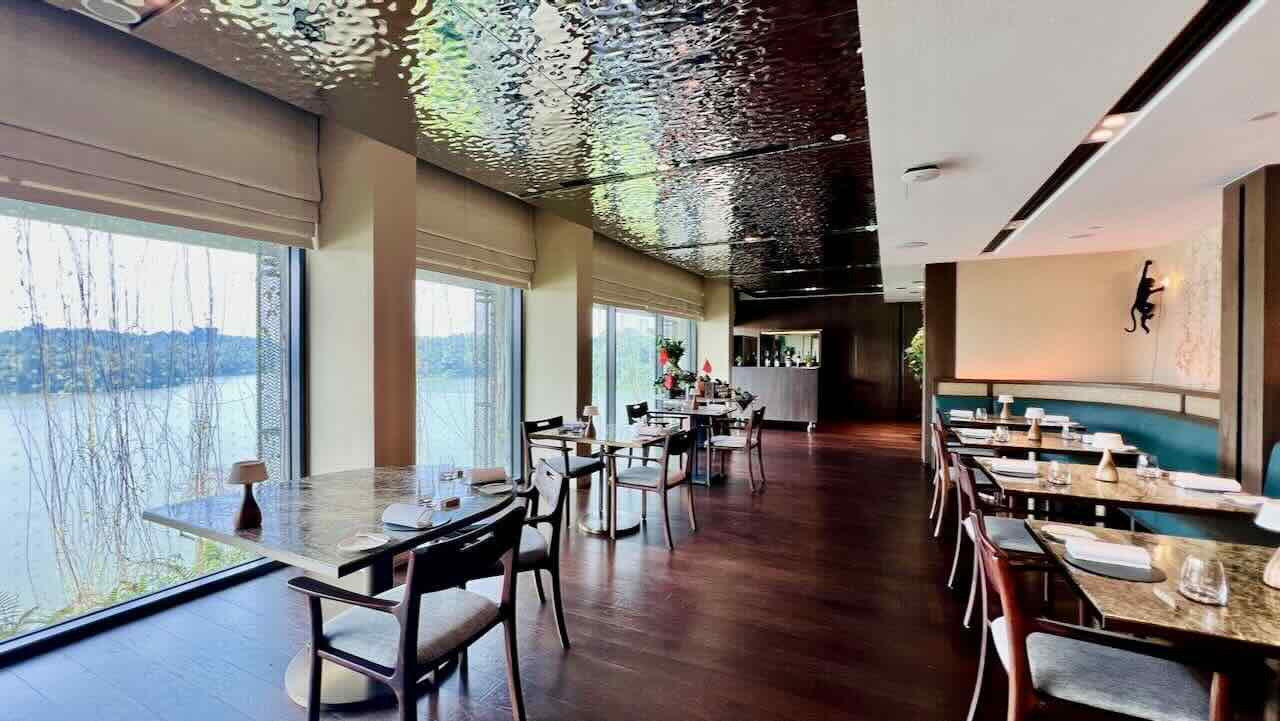 Singapur Reisetipps Mandai Rainforest Resort by Banyan Tree Restaurant Forage